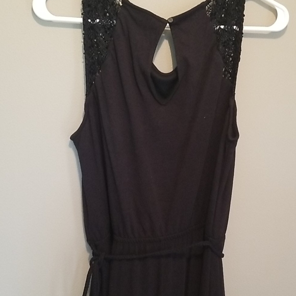 Sleeveless Knit Dress - Picture 3 of 4